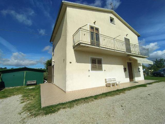 Villa Indipendente in vendita a Montefalco, Umbria