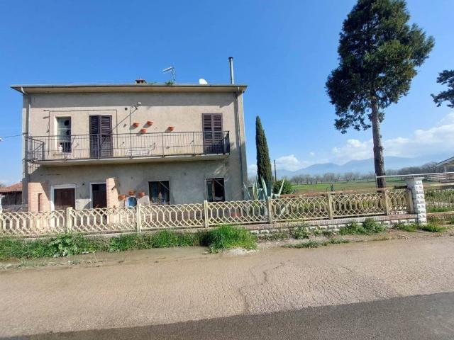 Villa Indipendente in vendita a Montefalco, Umbria