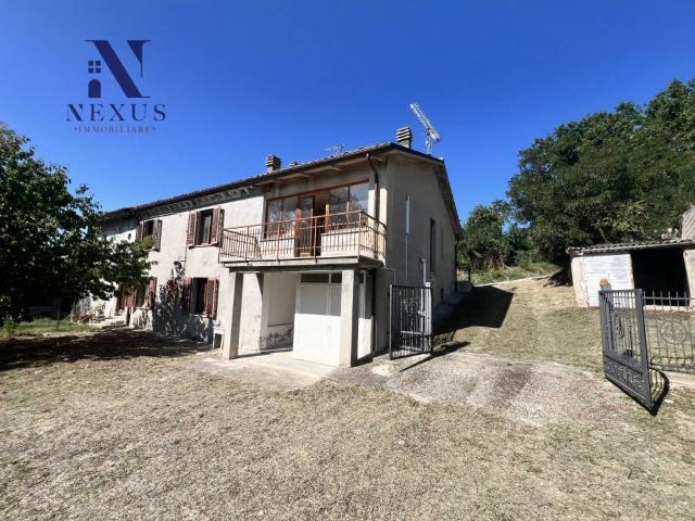Villa Indipendente in vendita a Marche, Pesaro E Urbino