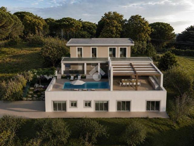 Villa Indipendente in vendita a Montefiascone, Lazio