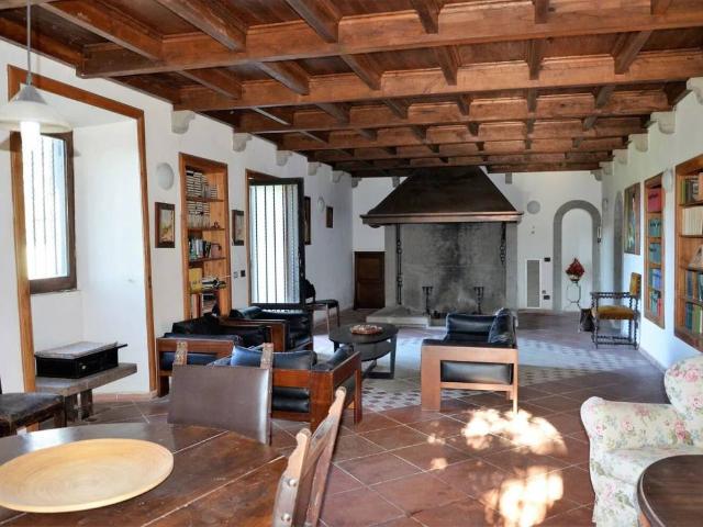 Villa Indipendente in vendita a Cevoli, Montefiascone