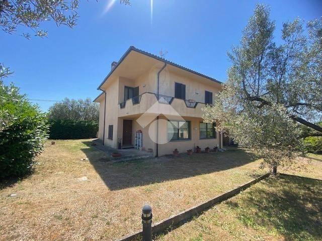 Villa Indipendente in vendita a Le Mosse, Montefiascone