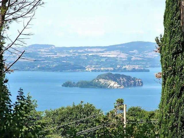 Villa Indipendente in vendita a Le Coste, Montefiascone