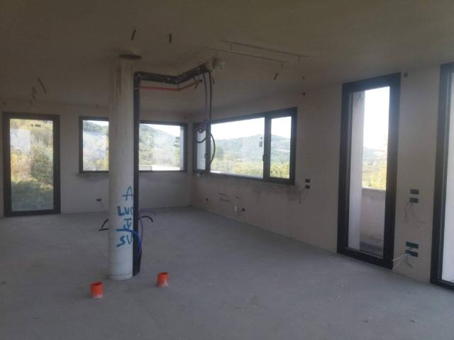 Villa Indipendente in vendita a Montefiore Conca, Reggio Emilia