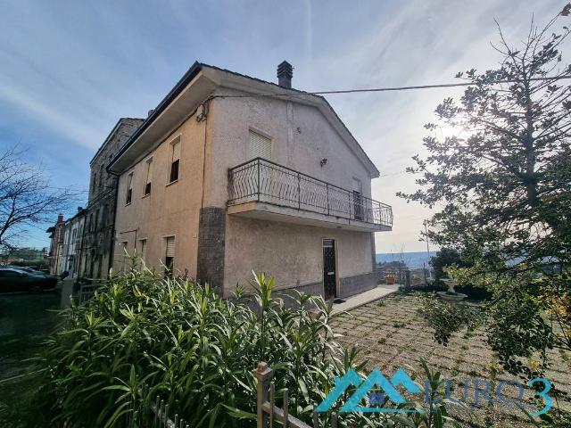 Villa Indipendente in vendita a San Giovanni, Marche