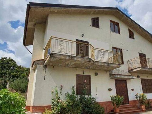 Villa Indipendente in vendita a Finestrelle, Monteforte Irpino