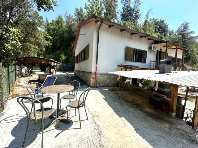 Villa Indipendente in vendita a Spoleto, Umbria