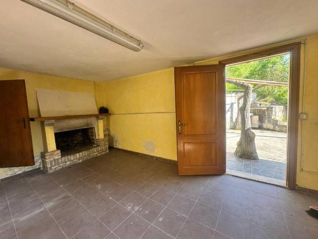 Villa Indipendente in vendita a Montefranco, Umbria