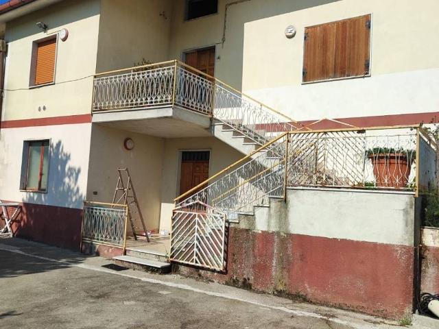 Villa Indipendente in vendita a Montefredane, Avellino