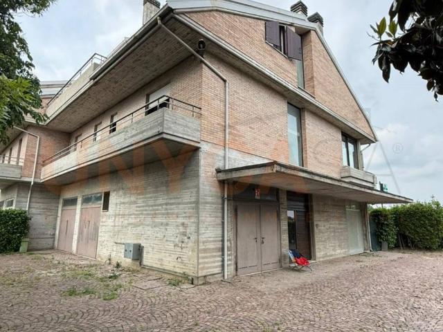 Villa Indipendente in vendita a Montegaldella, Veneto