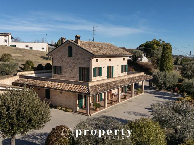 Villa Indipendente in vendita a Marche, Fermo