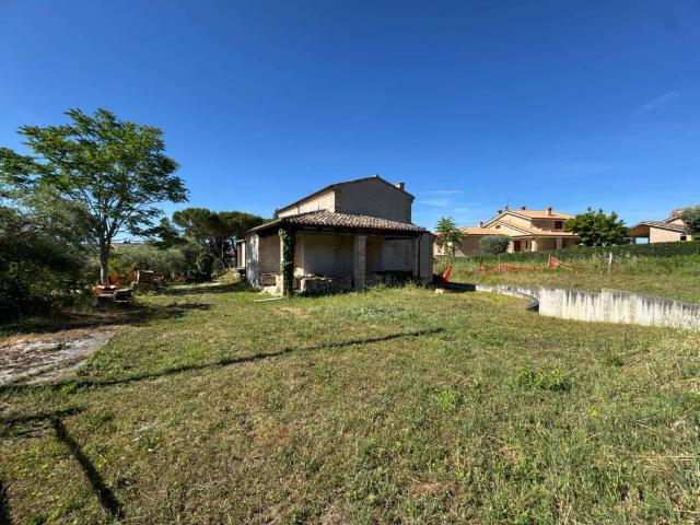 Villa Indipendente in vendita a Marche, Fermo