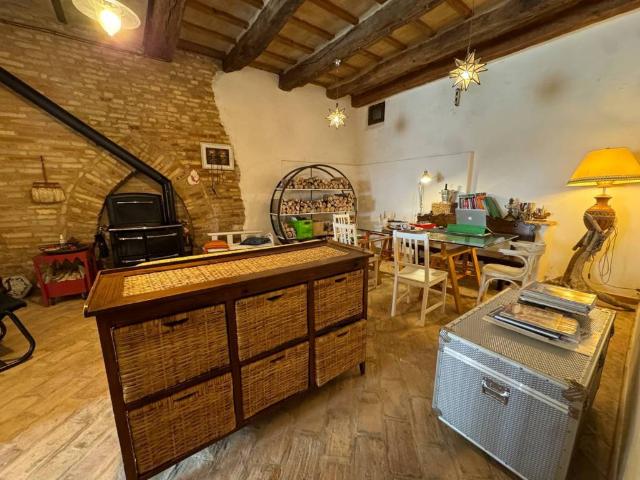 Villa Indipendente in vendita a Marche, Fermo