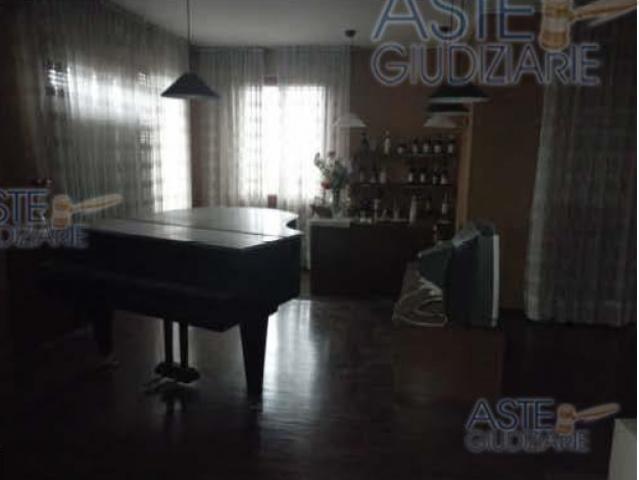 Villa Indipendente in vendita a Montegridolfo, Reggio Emilia