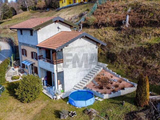 Villa Indipendente in vendita a Comunità Montana Valli del Verbano, Montegrino Valtravaglia
