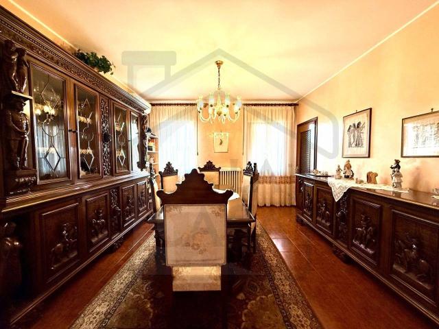 Villa Indipendente in vendita a Carrara San Giorgio, Veneto