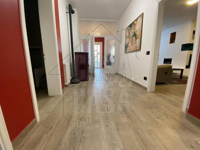 Villa Indipendente in vendita a Montegrotto Terme, Veneto