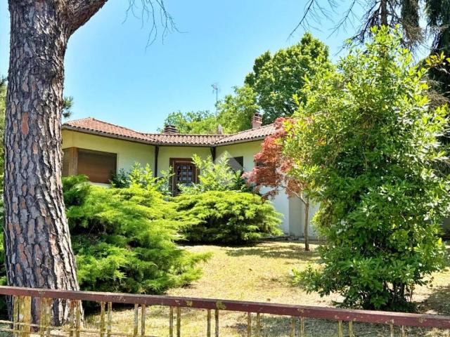 Villa Indipendente in vendita a Marche, Pesaro E Urbino