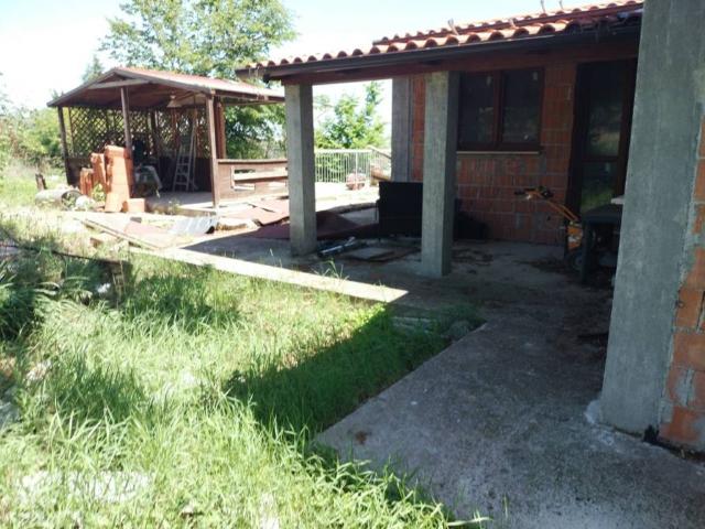 Villa Indipendente in vendita a Osteria Nuova, Marche