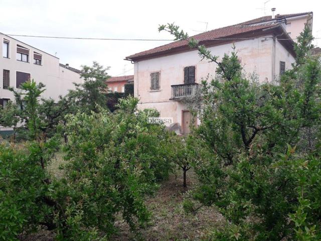 Villa Indipendente in vendita a Osteria Nuova, Marche