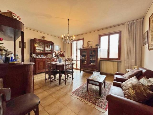 Villa Indipendente in vendita a Castello, Marche