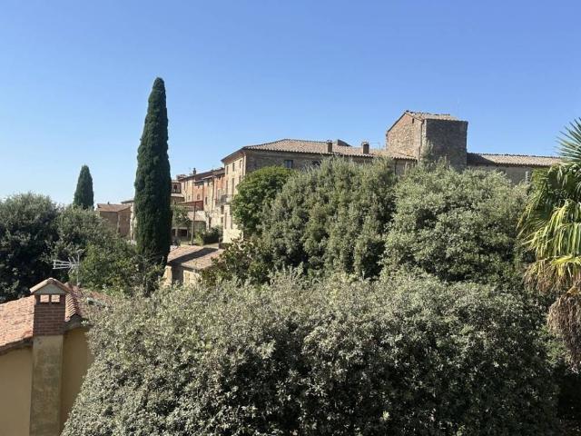 Villa Indipendente in vendita a Monteleone D'orvieto, Umbria
