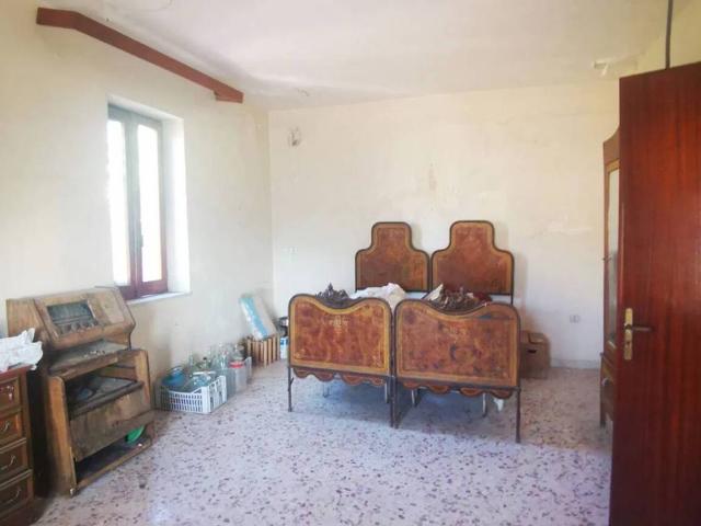 Villa Indipendente in vendita a Montelepre, Sicilia