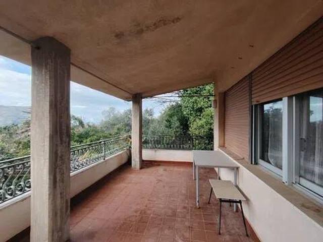Villa Indipendente in vendita a Montelepre, Sicilia