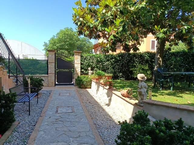 Villa Indipendente in vendita a Roma Capitale, Lazio