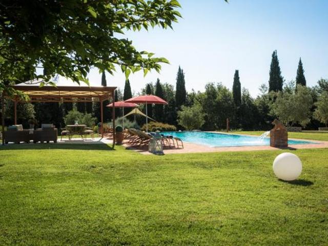 Villa Indipendente in vendita a Peccioli, Toscana