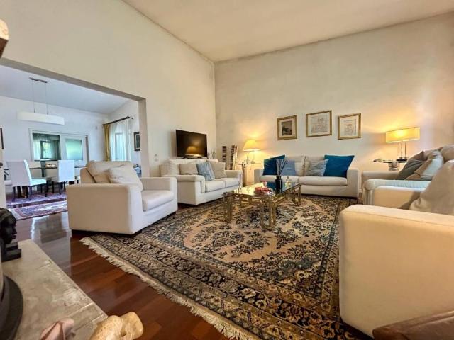 Villa Indipendente in vendita a Unione dei Comuni Circondario dell'Empolese Valdelsa, Montelupo Fiorentino