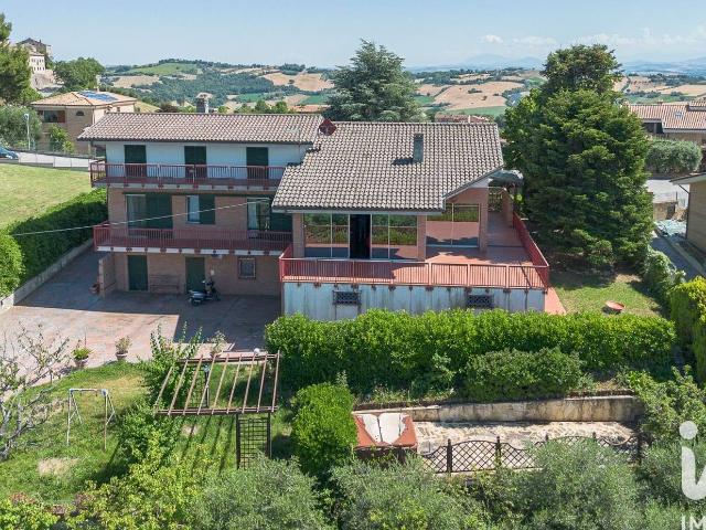 Villa Indipendente in vendita a Marche, Macerata