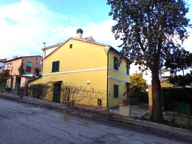 Villa Indipendente in vendita a Marche, Ancona