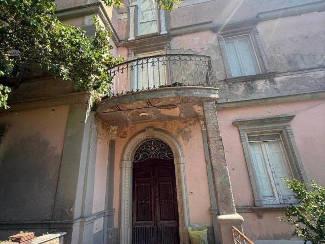 Villa Indipendente in vendita a Prata Principato Ultra, Campania
