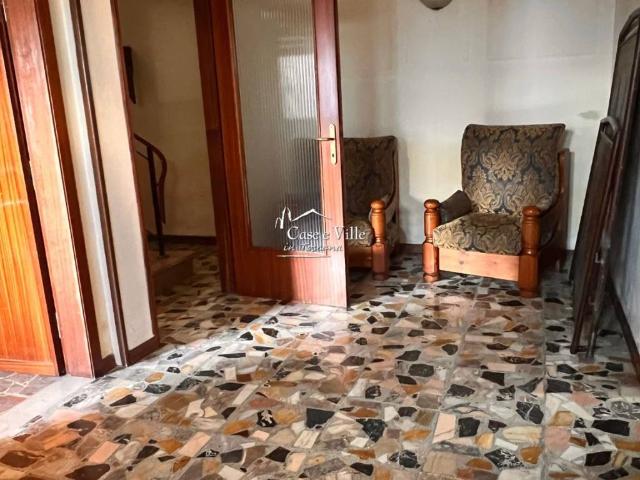 Villa Indipendente in vendita a Montemurlo, Toscana