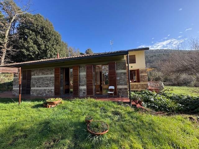 Villa Indipendente in vendita a Bagnolo, Montemurlo