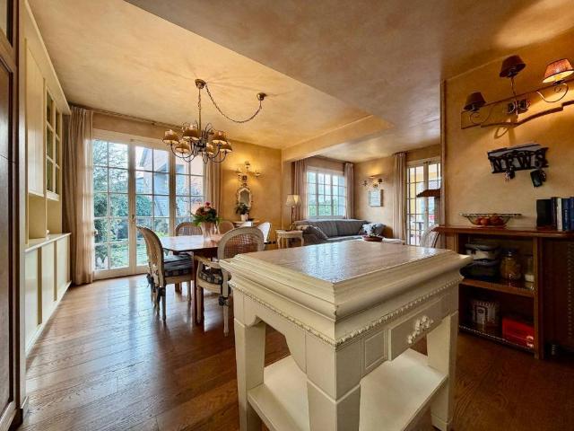 Villa Indipendente in vendita a Bagnolo, Montemurlo