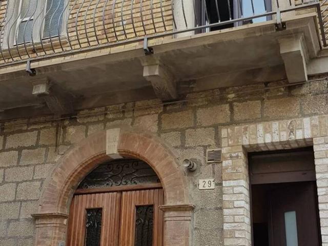 Villa Indipendente in vendita a Montenero di Bisaccia, Molise