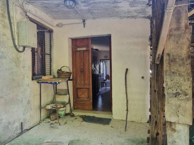 Villa Indipendente in vendita a Montenero Sabino, Lazio