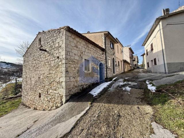Villa Indipendente in vendita a Montenerodomo, Abruzzo