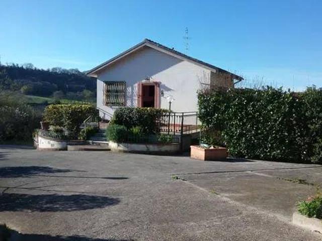 Villa Indipendente in vendita a Monteodorisio, Abruzzo