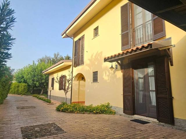 Villa Indipendente in vendita a Calabria, Catanzaro