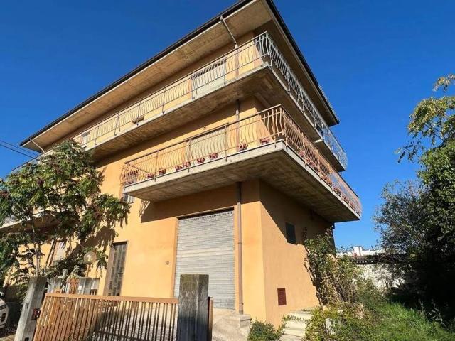 Villa Indipendente in vendita a Molino, Marche