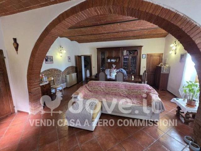 Villa Indipendente in vendita a Acquaviva, Abbadia Di Montepulciano
