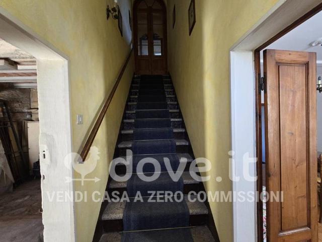 Villa Indipendente in vendita a Acquaviva, Abbadia Di Montepulciano