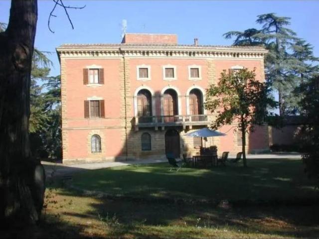 Villa Indipendente in vendita a Acquaviva, Abbadia Di Montepulciano