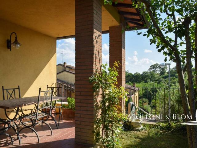 Villa Indipendente in vendita a Abbadia di Montepulciano, Abbadia Di Montepulciano