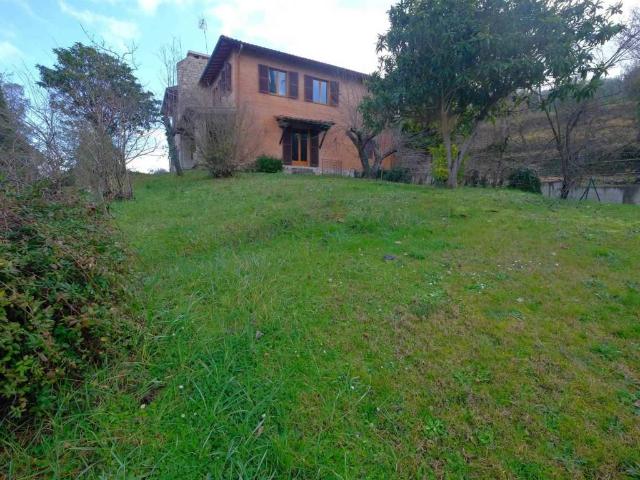 Villa Indipendente in vendita a Abbadia Di Montepulciano, Toscana