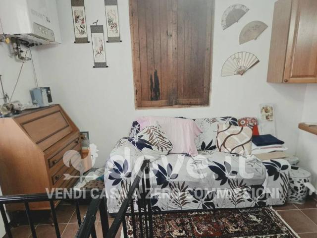 Palazzo in vendita a Abbadia di Montepulciano, Abbadia Di Montepulciano