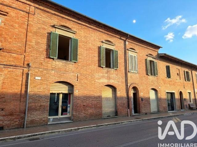 Villa Indipendente in vendita a Abbadia di Montepulciano, Abbadia Di Montepulciano